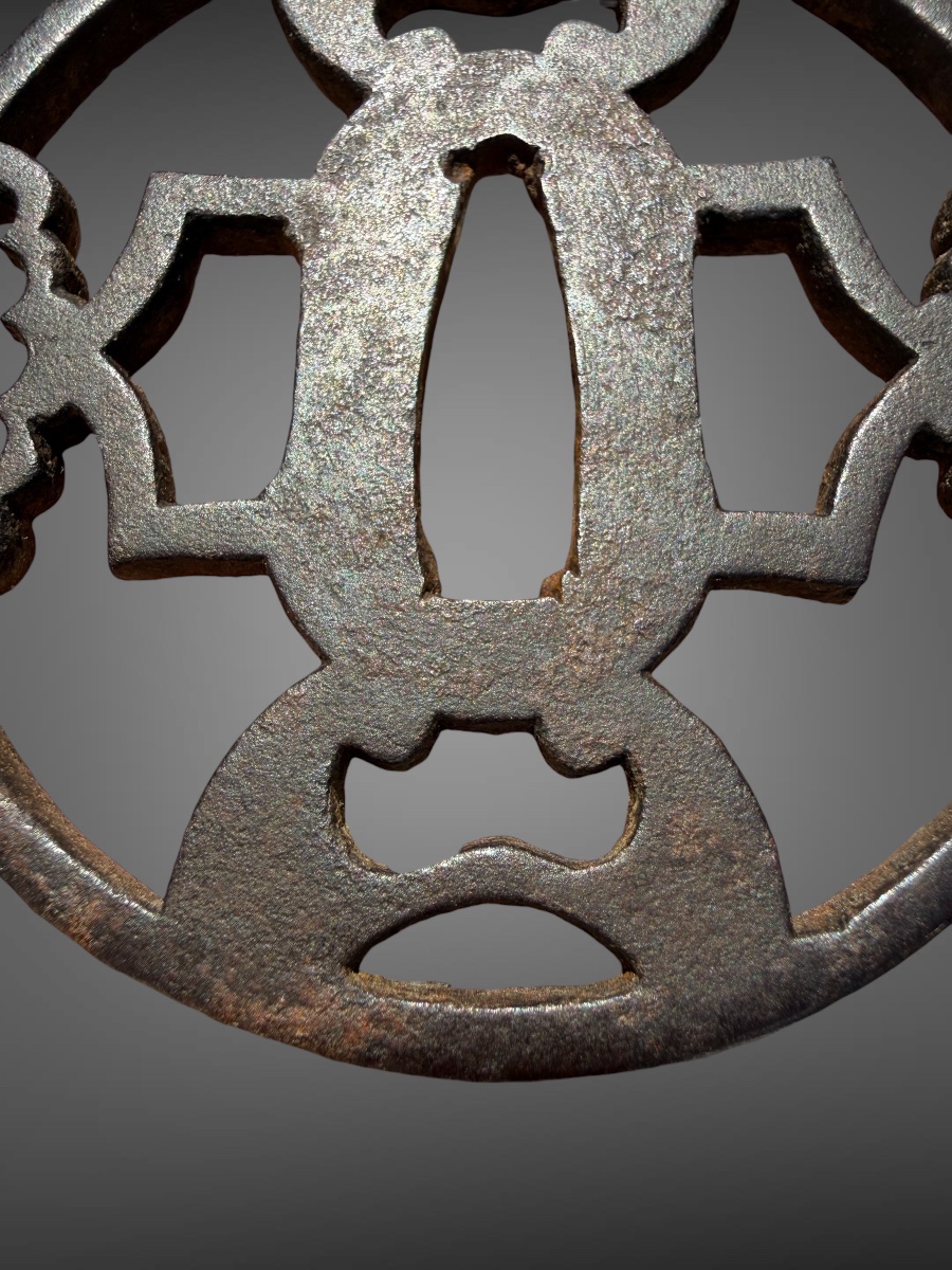 Openwork Wrought-iron Maru-gata Tsuba With Nbthk Hozon Certificate—edo Period (1603–1868).-photo-4