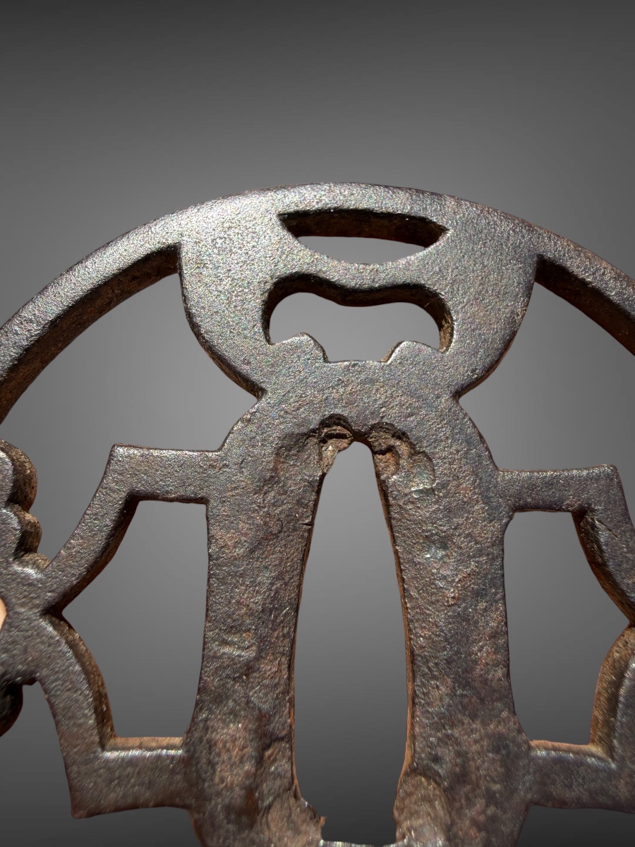 Openwork Wrought-iron Maru-gata Tsuba With Nbthk Hozon Certificate—edo Period (1603–1868).-photo-4