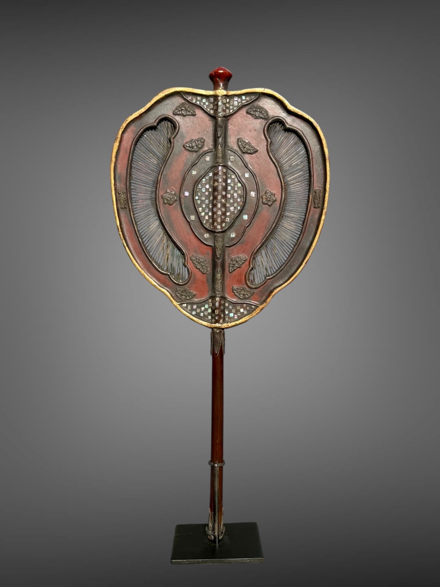 Gunbai, A Samurai Command Fan - Edo Period (1603–1868).-photo-2