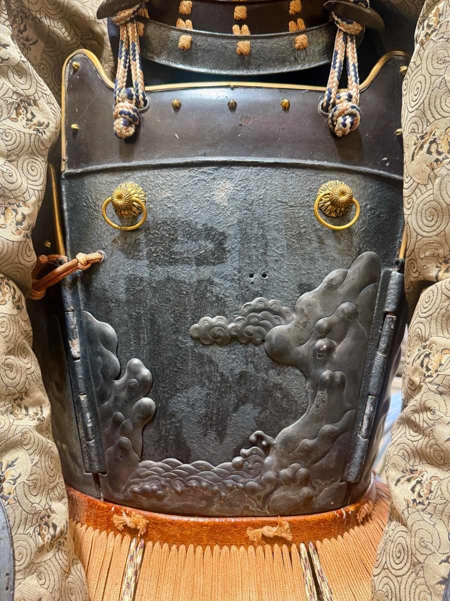 Complete Samurai Armor - Edo Period (1603–1868).-photo-2