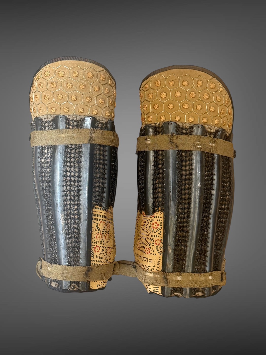 Complete Samurai Armor - Edo Period (1603–1868).-photo-4