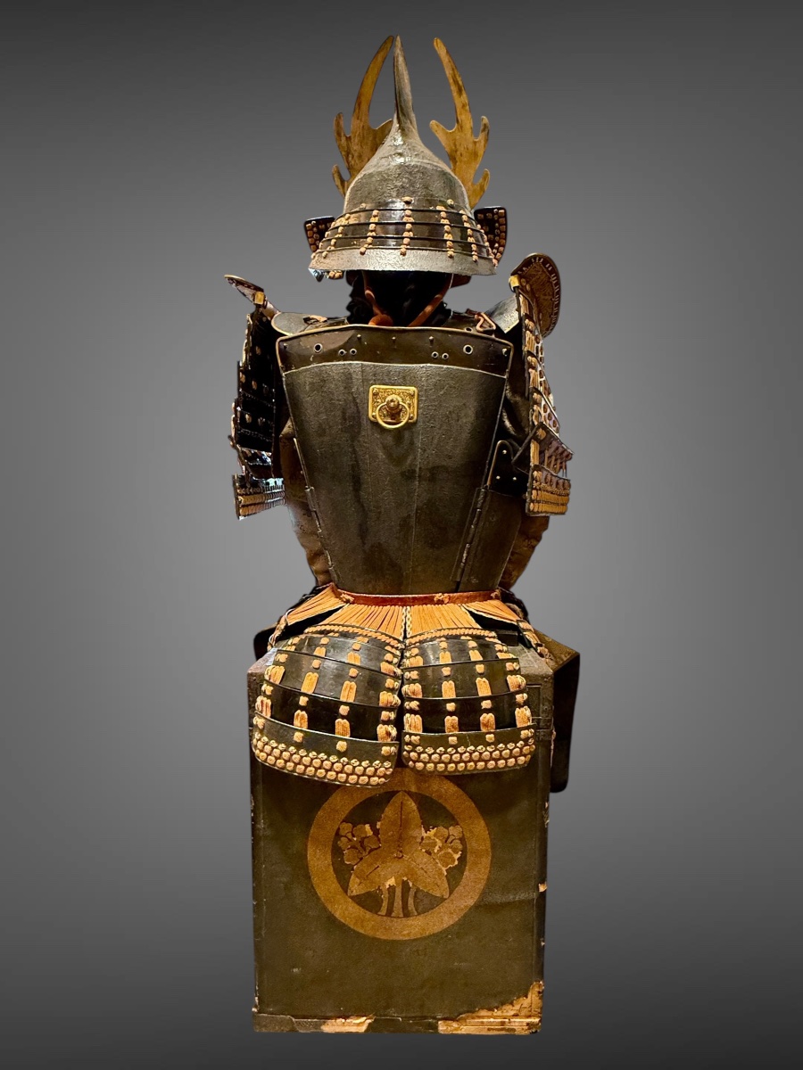 Complete Samurai Armor - Edo Period (1603–1868).-photo-3