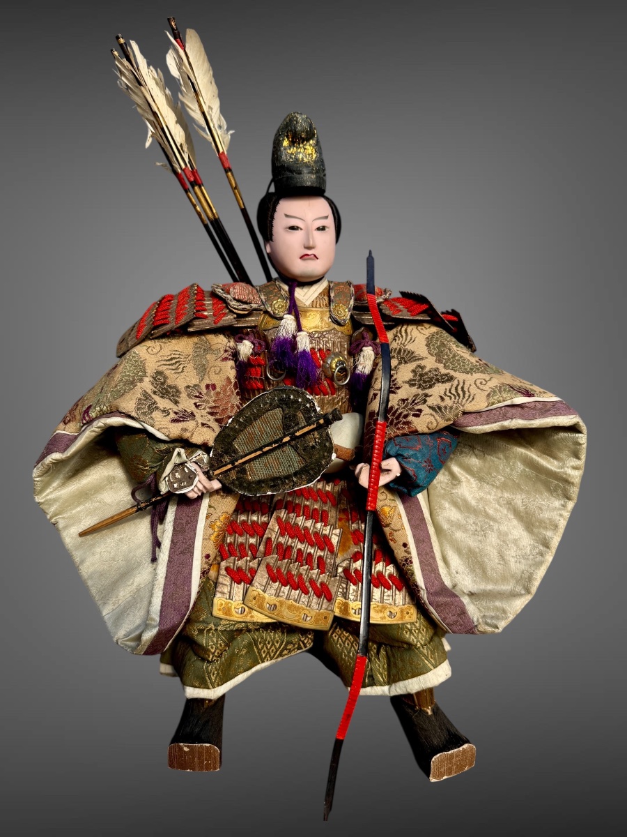 Ensemble de deux poupées Musha Ningyô Figurant un Samuraï et son écuyer - Période Meiji. -photo-4