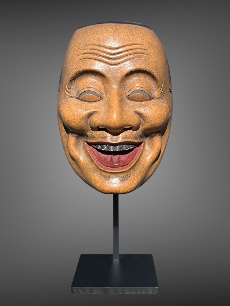 Masques De Théâtre Nô figurant Ebisu  - Période Showa (1912-1989). 