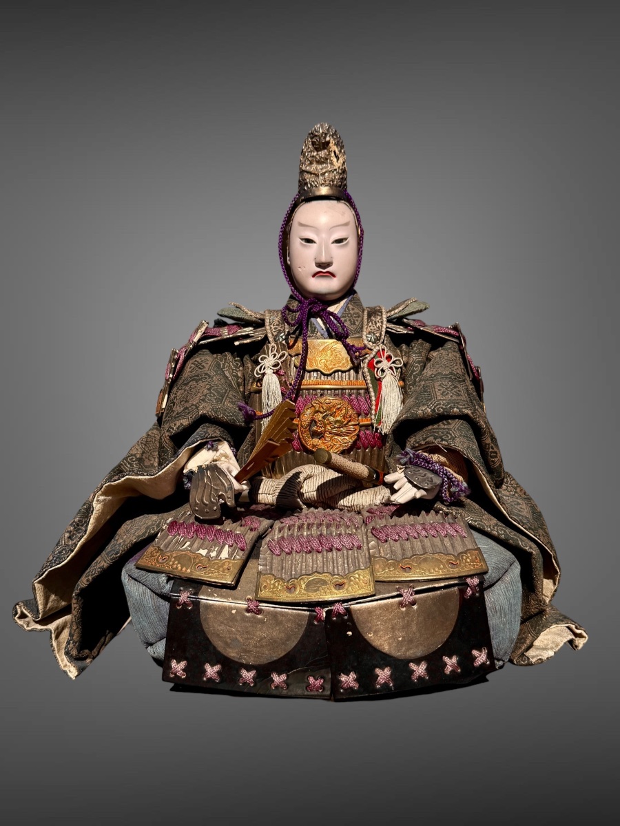 Poupées Musha Ningyô Figurant le chef des armees- Période Meiji (1868 - 1912).
