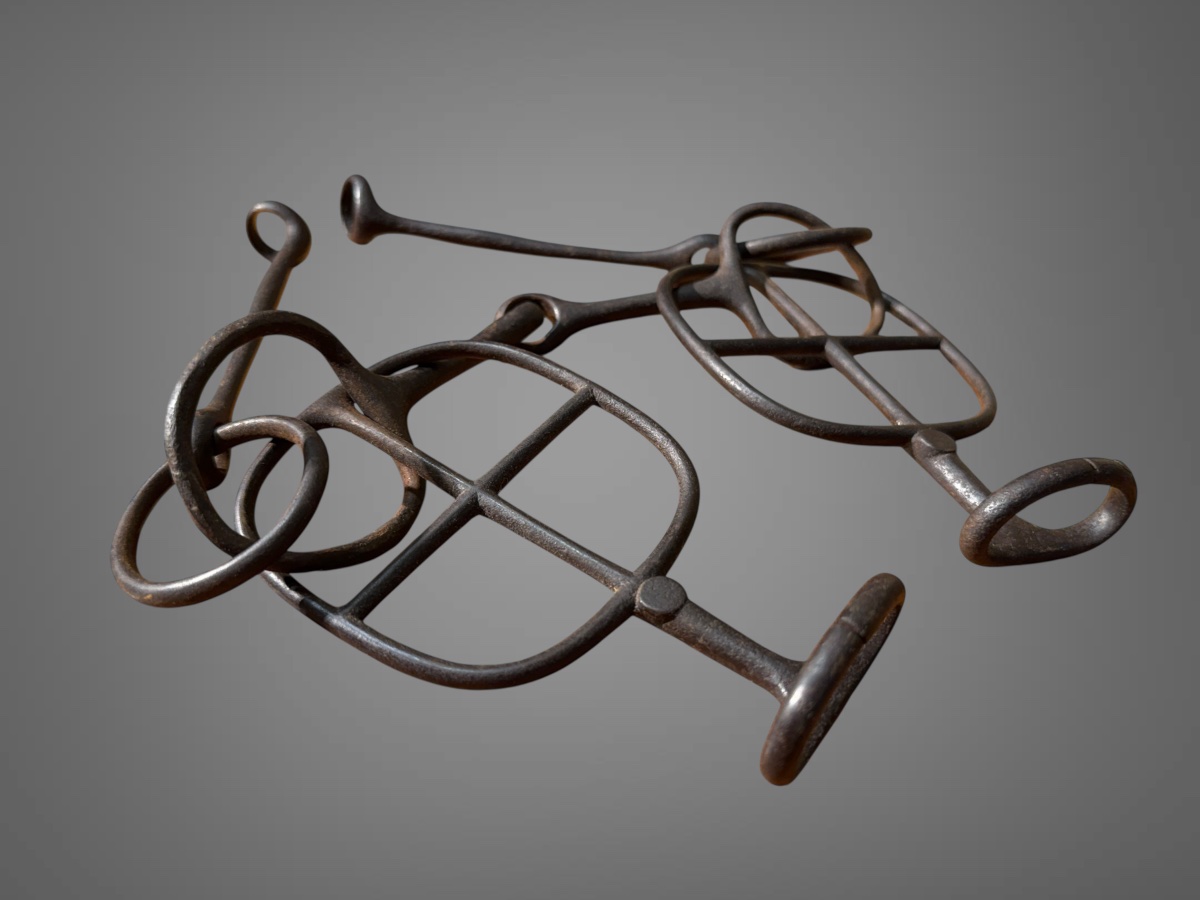 Wrought-iron "kutsuwa" Horse Bit—edo Period (1603–1868).-photo-4