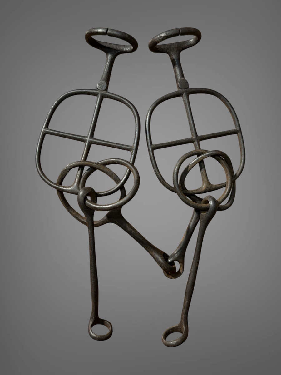 Wrought-iron "kutsuwa" Horse Bit—edo Period (1603–1868).-photo-7