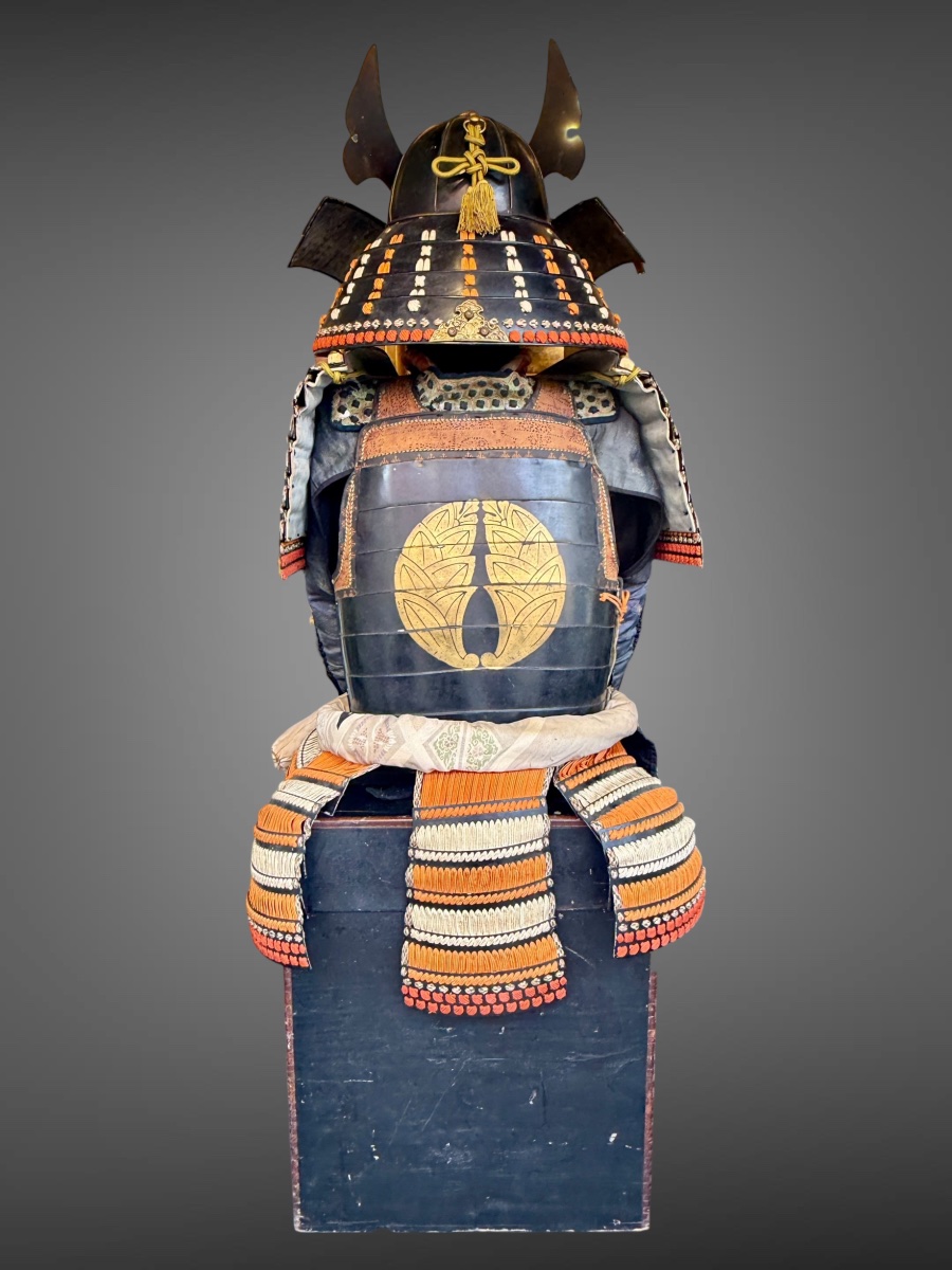 Complete Samurai Armor From The Nabeshima Clan—showa Period (1926–1989).-photo-2