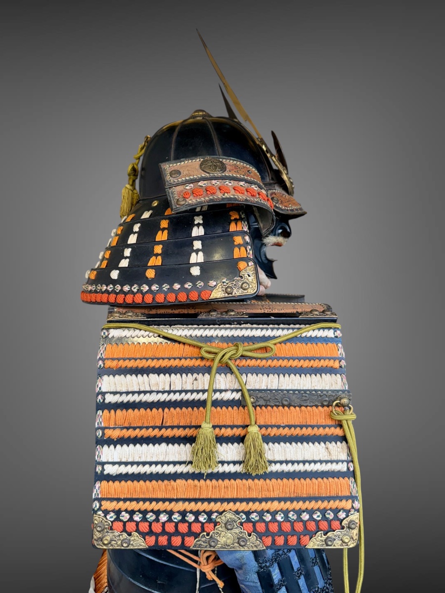 Complete Samurai Armor From The Nabeshima Clan—showa Period (1926–1989).-photo-5