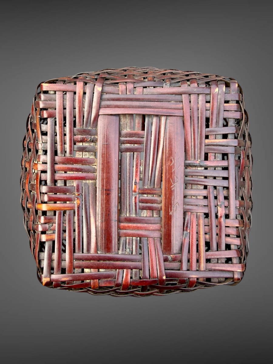 Signed Hanakago Basket For Ikebana—height: 33 Cm—meiji Period (1868–1912).-photo-4