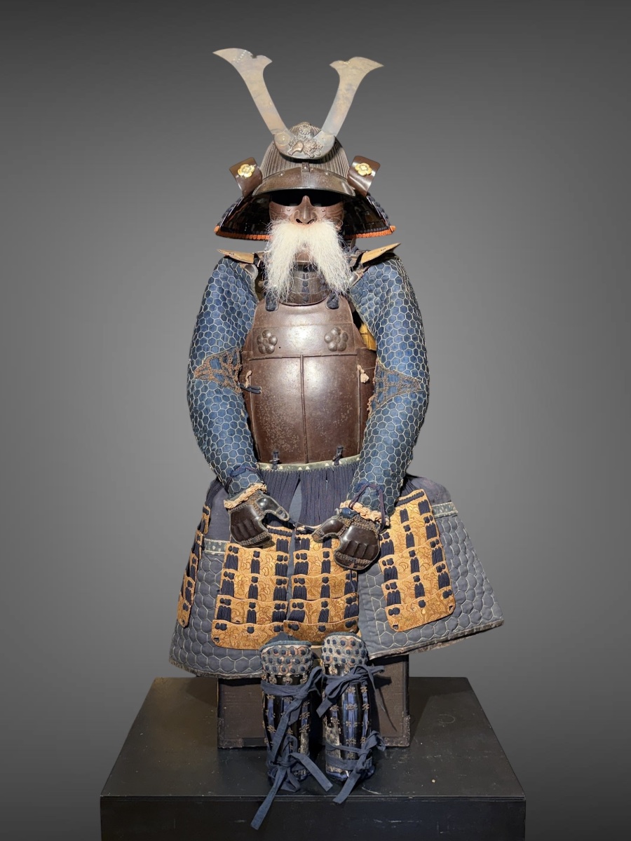 Complete Samurai Armor From The Ikeda Clan, With A Signed Kabuto—mid-edo Period (1603–1868).