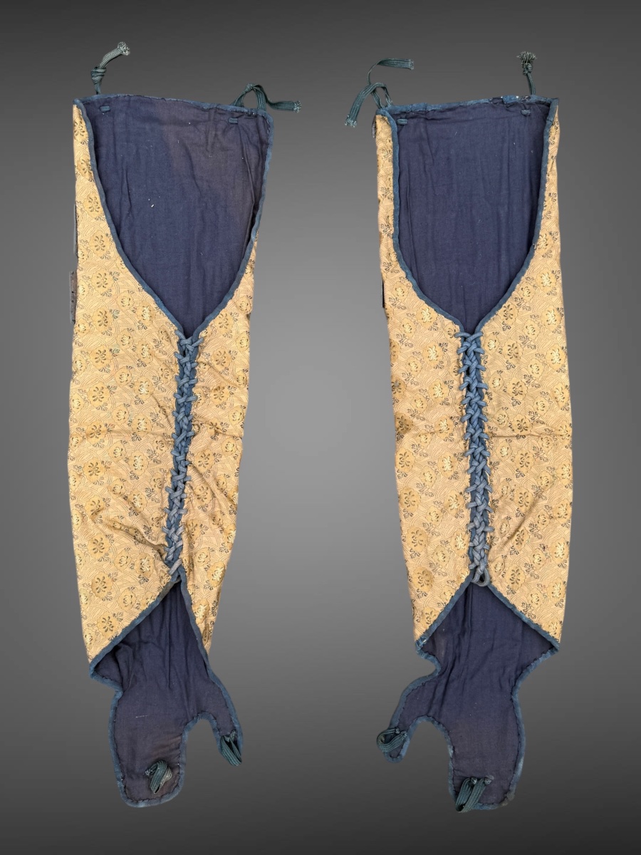 Paire de Kote de samuraï, protection de bras en fer forgé et cotte de maille - Époque Edo.-photo-2