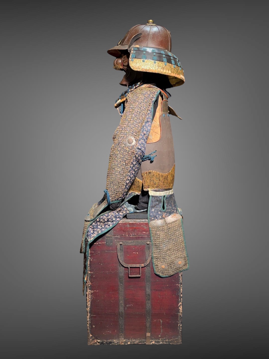 Complete Samurai Armor Of The Shibata Clan—edo Period (1603–1868).-photo-1