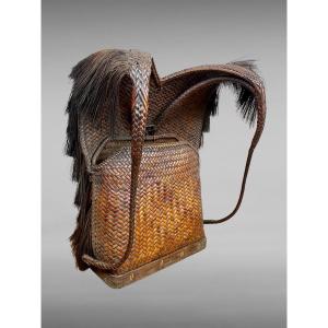 Japan - Rain Coat Forming Bag In Basketry And Plant Fiber - Edo Period (1603 - 1868).