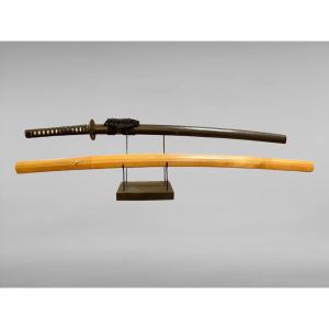 Sabre Japonais Katana,signé  Ieshige école Darani, XVIIe Siècle.