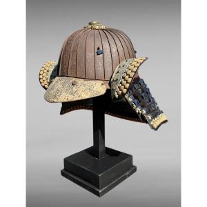 32-layer Wrought Iron Samurai Kabuto - Edo Period (1603-1868).