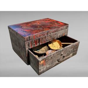 Coffret Kodansu d’artisan laqueur- Période Edo (1603-1868).
