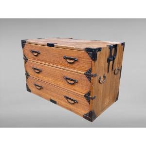 Meuble Kodansu - Période Meiji (1868-1912) - Larg. 82,5 cm. 