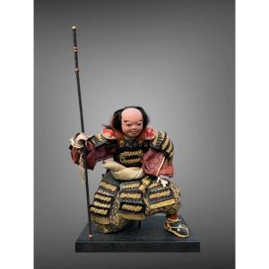 Poupée Musha Ningyô Figurant un écuyer - Période Showa (1926-1989).