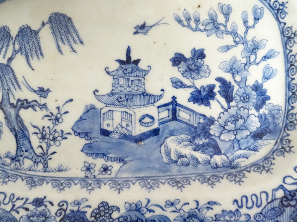 Octagonal Dish Porcelain Compagnie Indes White Blue Landscape Pagoda Eighteenth-photo-2