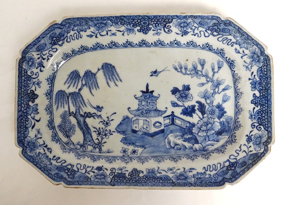 Plat Octogonal Porcelaine Compagnie Indes Blanc Bleu Paysage Pagode XVIIIè