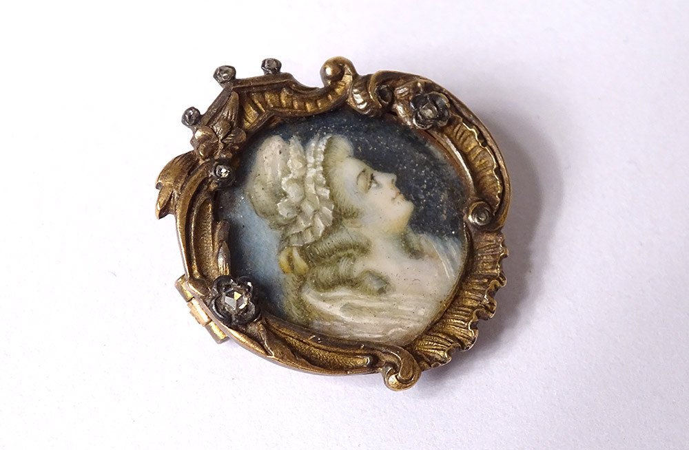 Petite Miniature Peinte Broche Or 18 Carats Portrait Femme XIXè Siècle-photo-4