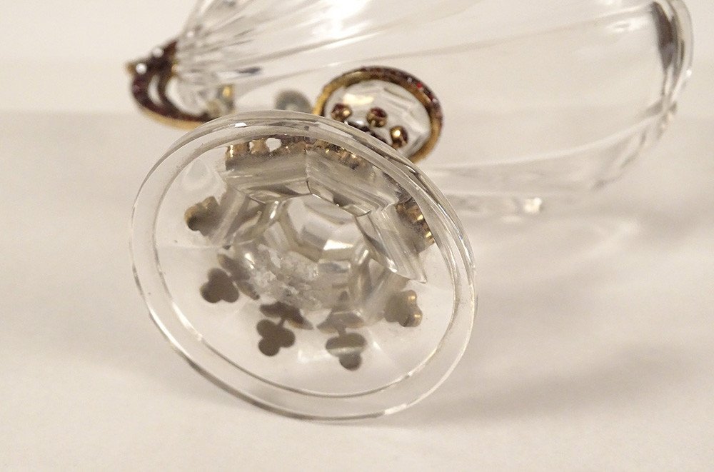 Cup On Foot Navette Carved Crystal Garnets Golden Metal Shell Shape 19th-photo-4