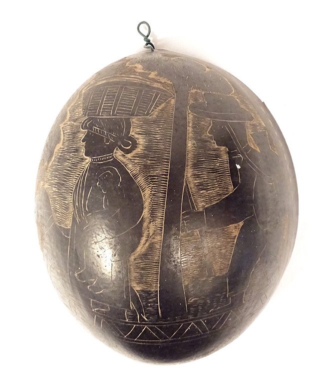 Half-calabash Carved Dog Characters New Caledonia Nineteenth
