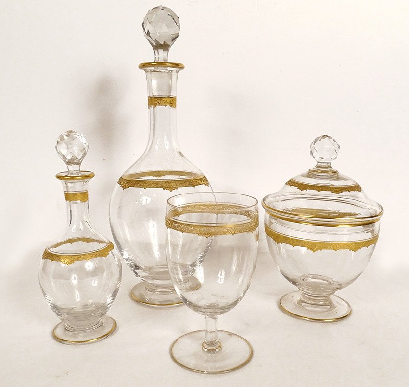 Service de Nuit 4PC Cristal Saint-Louis Modèle Roty Dorure Carafe Sucrier XXè
