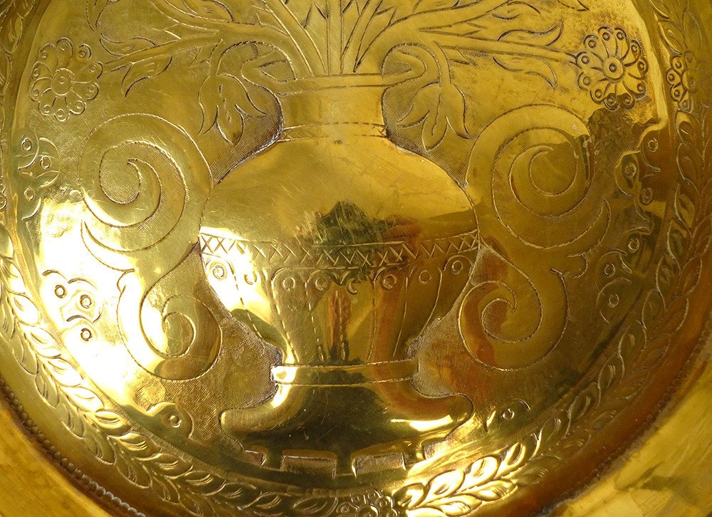 Plat de Quête à Offrandes Laiton Vase Fleurs Nuremberg Allemagne XVIIème-photo-3