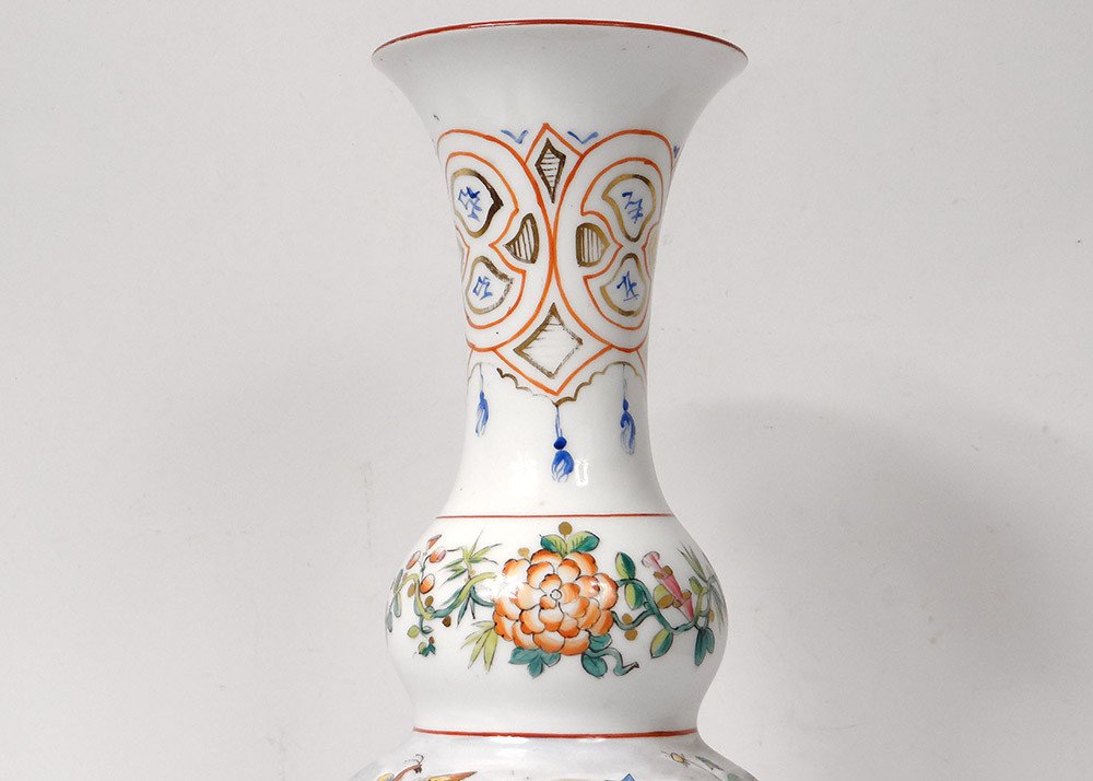 Bayeux Porcelain Baluster Vase Decorated With Chinese Characters And Phoenix 19th Century-photo-2