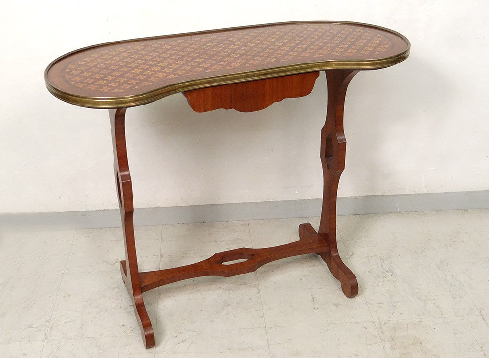 Table de Salon Rognon Marqueterie Bois Rose Amarante Laiton XIXème Siècle