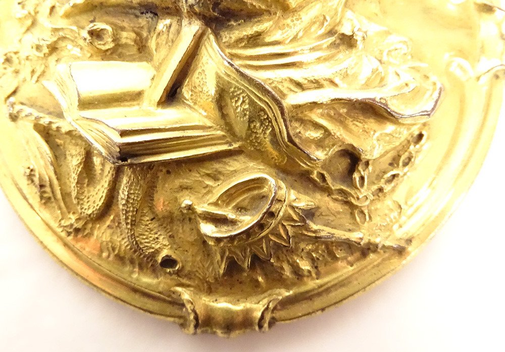 Brass Medallion Plaque Saint Catherine Alexandria Crown Scepter XVIIth-photo-4
