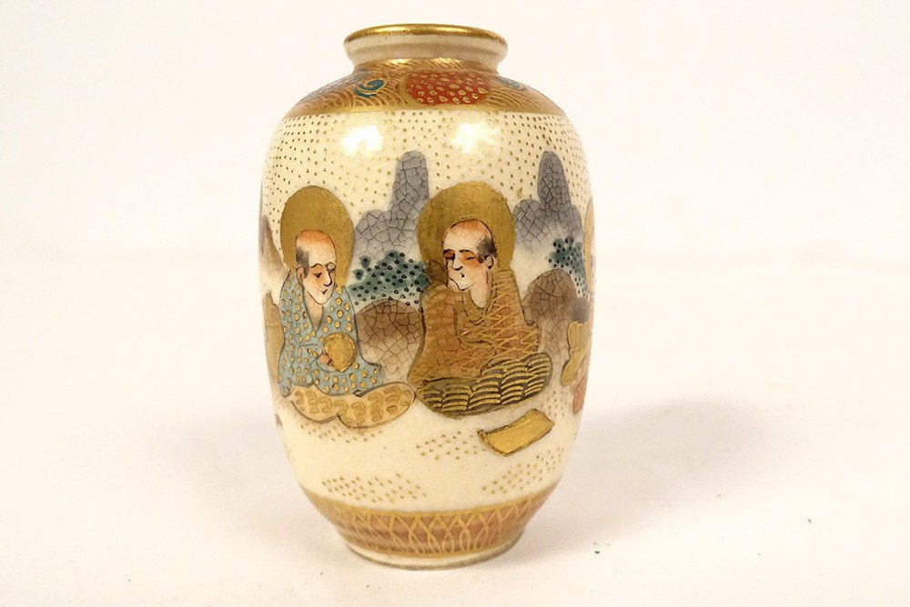 Petit Vase Porcelaine Satsuma Japon Personnages Sages Dorure Meiji XIXème-photo-2