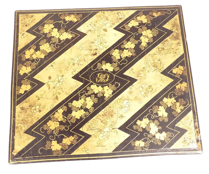 Box Set 126 Tokens Mother Of Pearl Lacquered Wood Gilding Japan Monogram 19th Century