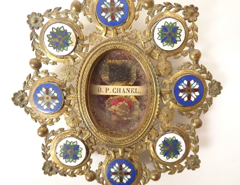Médaillon reliquaire laiton doré émaux Bienheureux Pierre Chanel fin XIXème-photo-3