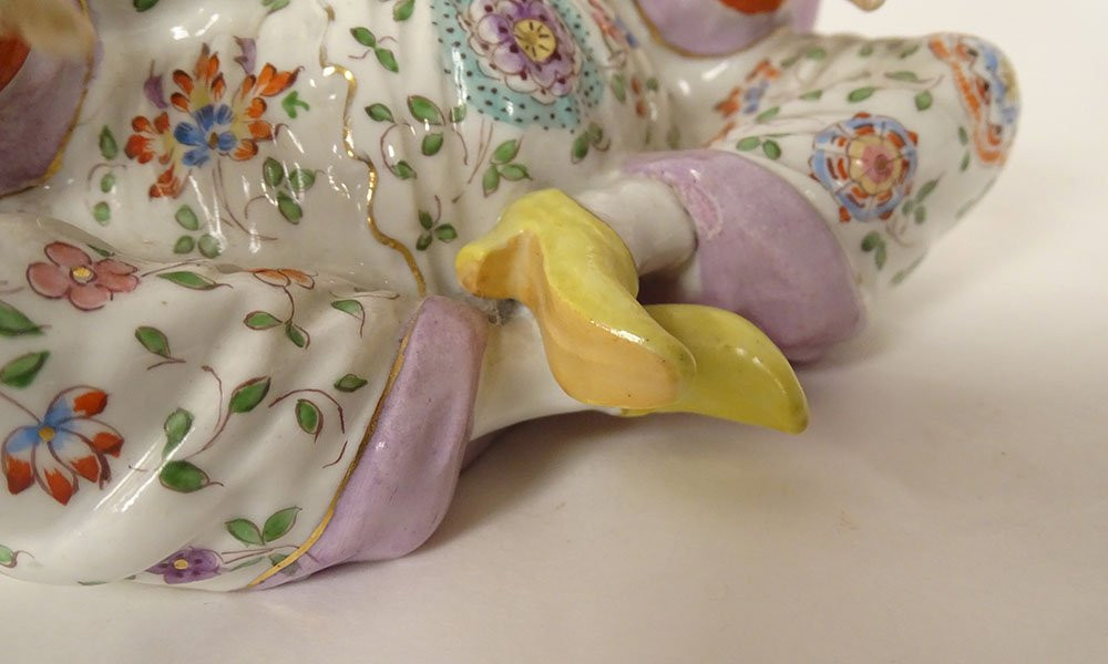 Sculpture magot articulé Chinois porcelaine goût Meissen Ovington Bro's XXè-photo-1