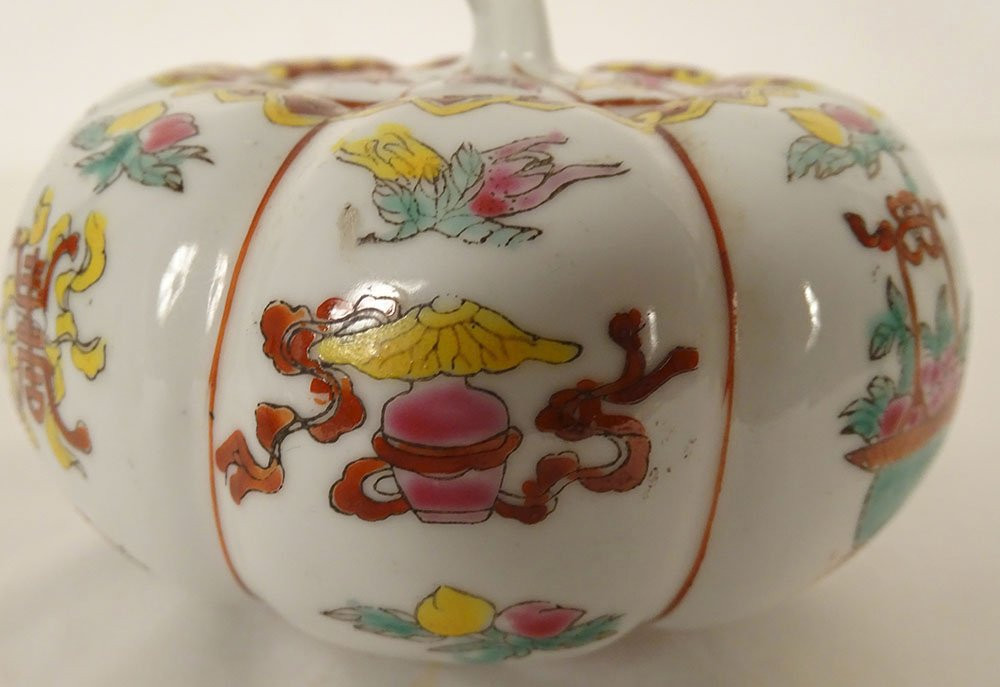 Pair Of Chinese Porcelain Covered Pots And Pumpkins, Qianlong, 19th Century-photo-4