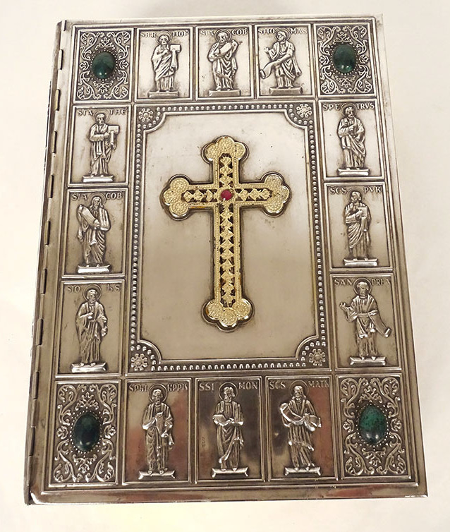 Holy Bible Canon Crampon Metal Apostles Cross Bibliophile Circle 1961