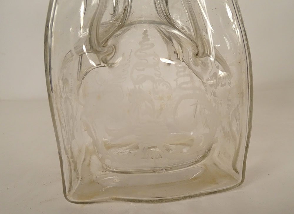 Carafe hollandaise sablier verre soufflé moulins bateaux rubans XVIIIème-photo-1