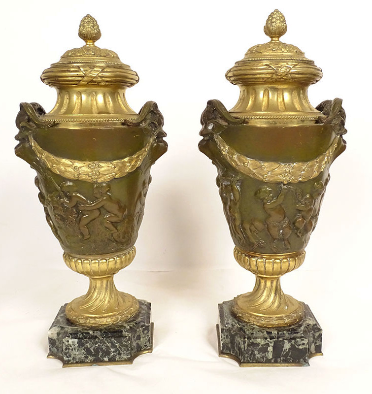 Paire grandes cassolettes pots vases bronze modèle Clodion Barbedienne XIXè