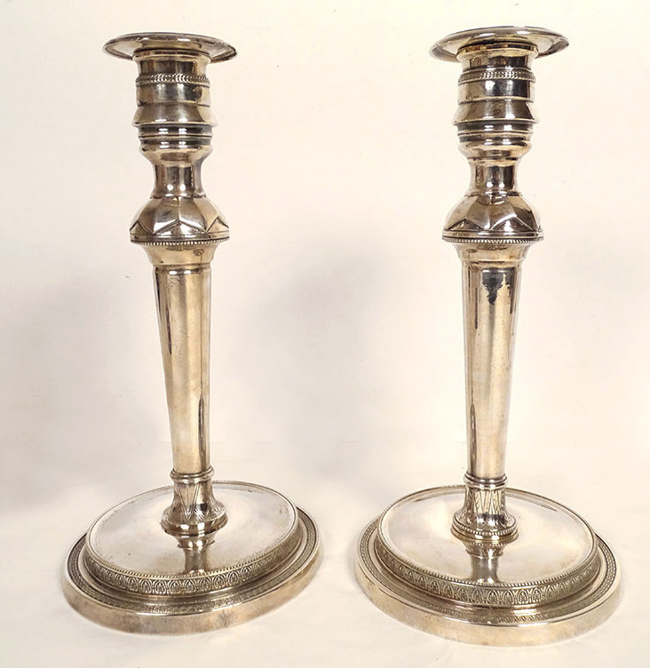Pair Of Seditious Candlesticks With Silver-plated Bronze Marie-antoinette Profile, Late 18th Century