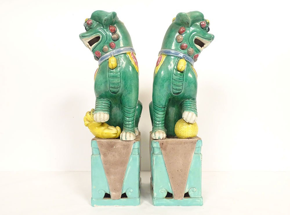 Pair Of Chinese Porcelain Dragon And Dog Sculptures From Fo, China, 19th Century-photo-4