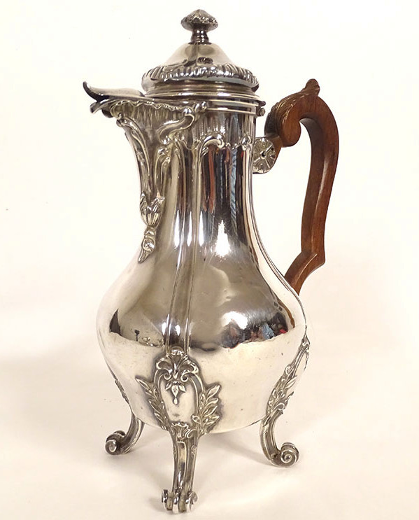 Louis XV Coffee Pot, Solid Silver, Minerva, Goldsmith Léon Lapar, 19th Century