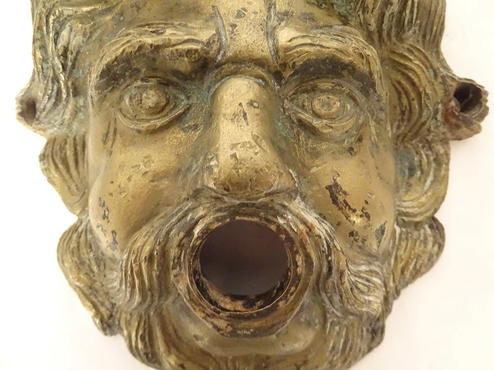Paire masques fontaine mascarons tête Dieu Fleuve Potamoi bronze XVIIème-photo-5