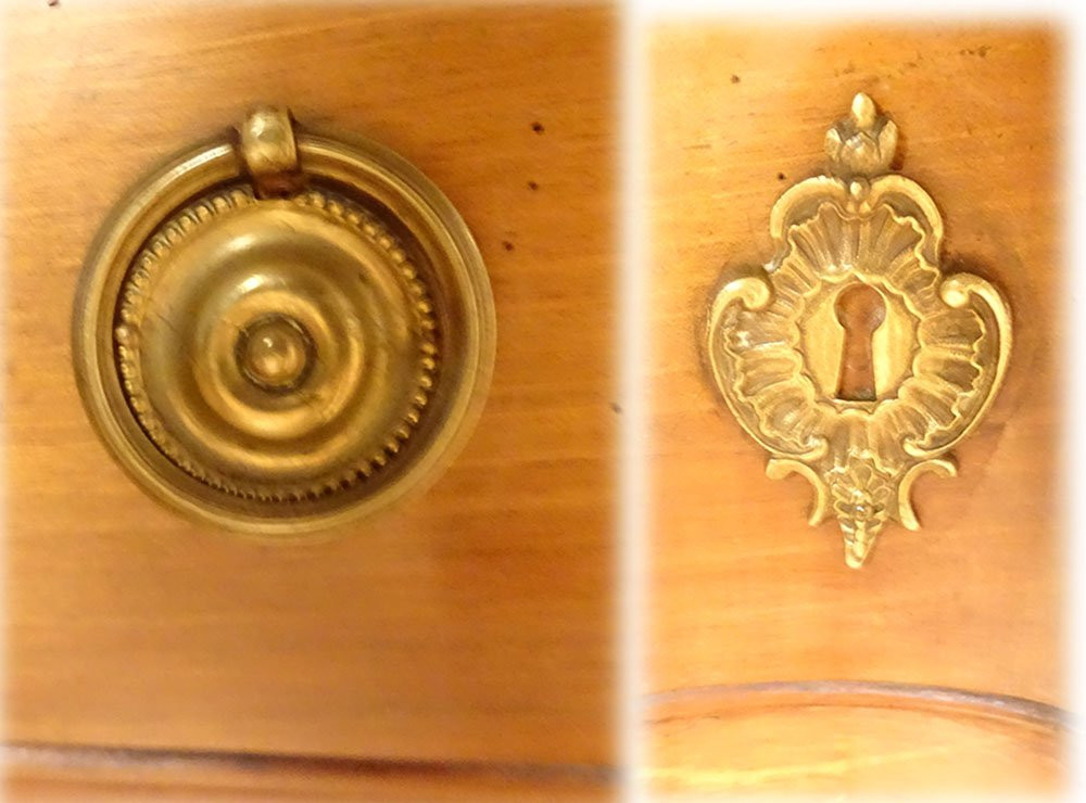 Louis XV Chest Of Drawers With Crossbow Doors, Carved Walnut, Gilt Bronze, 18th Century-photo-2
