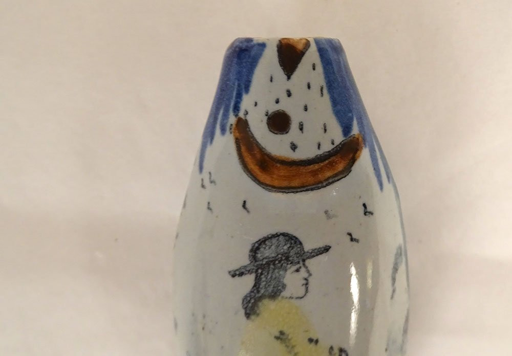 Hb Quimper Earthenware Snuffbox With A Breton Fish Figure, 19th Century-photo-4