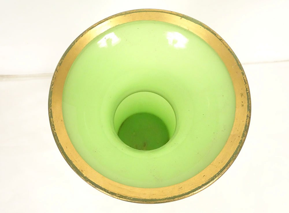Baluster Vase In Green Opaline Glass With Gilt Decoration, Baccarat Napoleon III, 19th Century-photo-1