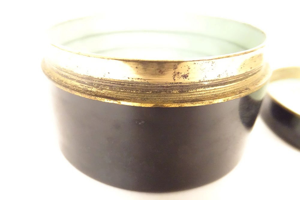 Petite boîte ronde laquée japonaise incrustation or couronne Japon XIXème-photo-5
