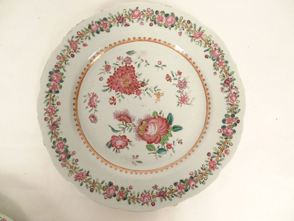 3 plats porcelaine Compagnie des Indes Famille rose pivoines Qianlong 18è-photo-2
